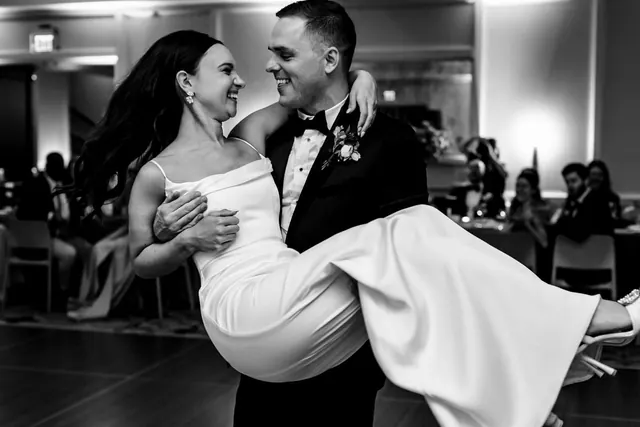 Wedding coordinated by Farrever After Events, photograph 10