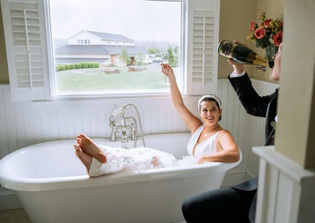 Wedding coordinated by Farrever After Events, photograph 11